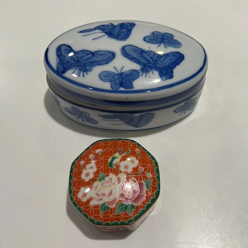 TWO porcelains trinket containers